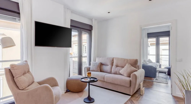 Апартаменты с 2 комнатами Limehome Málaga Calle Ancha del Carmen - Digital Access