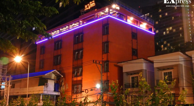 Кровать в общем номере Express Hostel