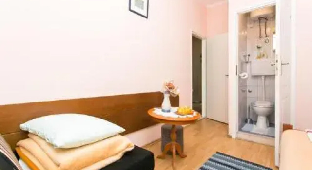 Rooms Ivan, Забронировать Гостевой дом Отели Региона Дубровника с парковкой, Парковка