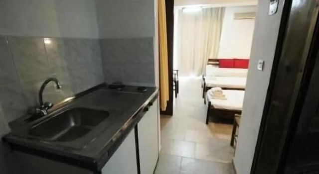 Семейные апартаменты с 2 комнатами с балконом Hotel Platon