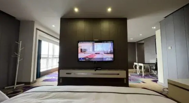 Люкс Business Naya Meisu Hotel