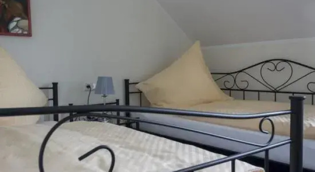 Haus Am Lagunenbad Ferienwohnung Ettelsberg, Забронировать Апартаменты/квартира Центр города Медебах