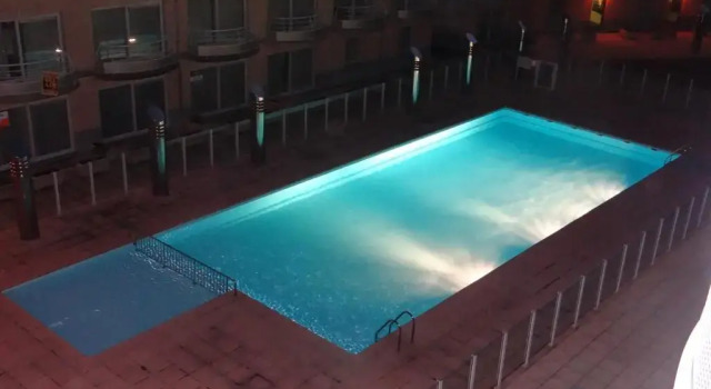 Апартаменты с балконом и с видом на море Appartement met zeezicht en verwarmd zwembad