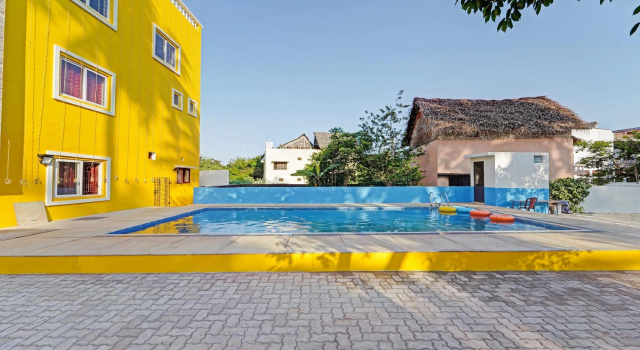 Treebo Trend Sri Saveraa Residency, Rezerwuj Hotel Hotele w Manjakuppam z basenem, Basen