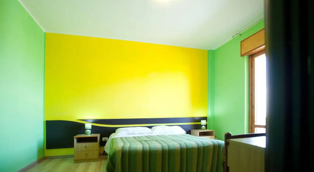 Hotel Cliché, Buchen Sie Hotel San Lucido Kalabrien