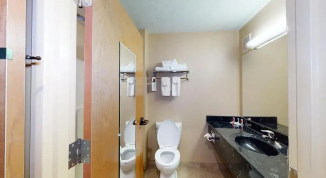 Люкс Ramada by Wyndham Strasburg - Shenandoah Valley