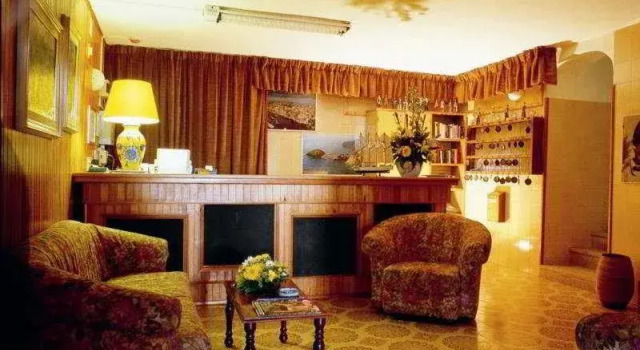 Hotel Conte - S. Angelo Bay, Забронировать Отель Сант-Анджело остров Искья