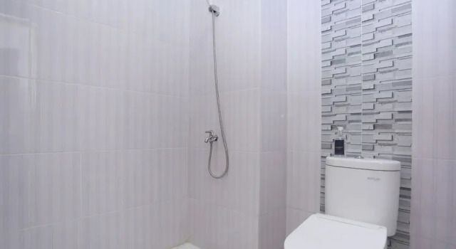 OYO 2268 Tim-tim Homestay Syariah, Book Hotel Hotels in Yogyakarta Province with Parking, Parking