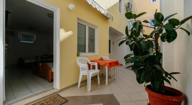Студия с красивым видом из окна Apartments and Rooms Sole Mar