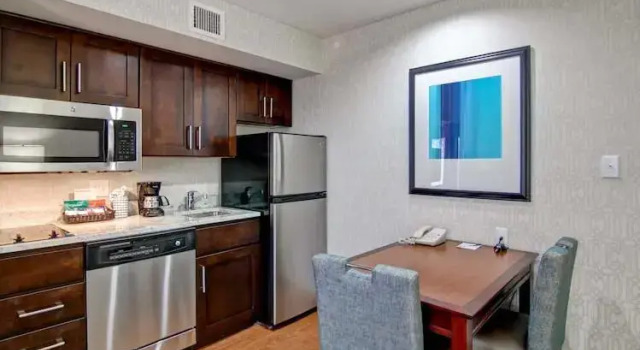 Двухместный номер для гостей с ограниченными возможностями Homewood Suites By Hilton Memphis Poplar