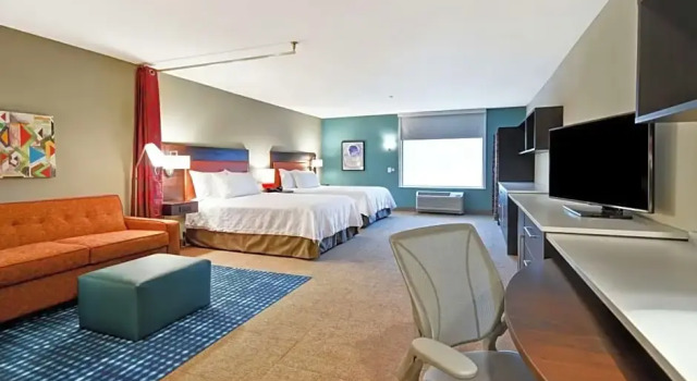 Четырёхместный люкс Home2 Suites by Hilton Lagrange