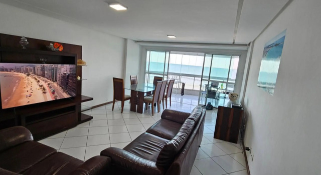 4 suites Frente Mar com ar condicionado Churrasqueira 2 vagas Wi-fi