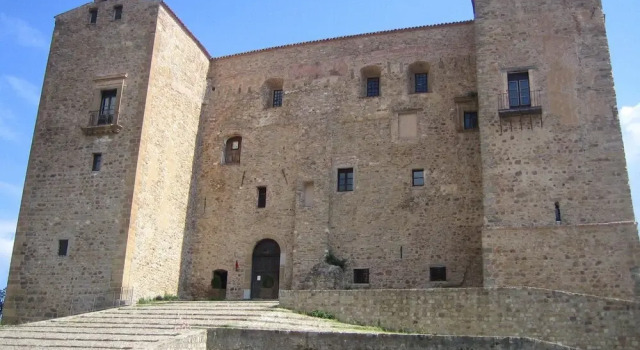 Apartment With one Bedroom in Castelbuono, With Furnished Balcony and