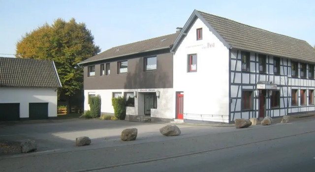 Modern Holiday Home in Monschau With Garden, Rezervovat Rekreační dům Monschau 