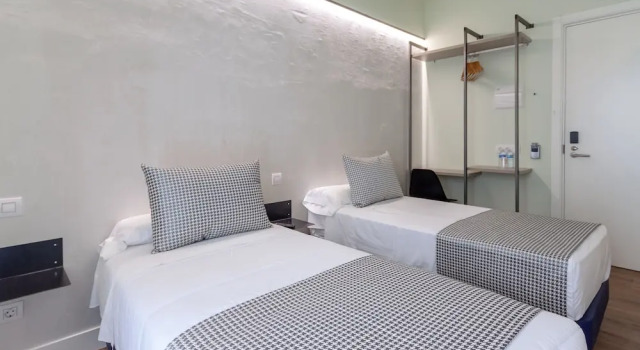 Двухместный номер Standard Hostal Charlotte-Gran Vía