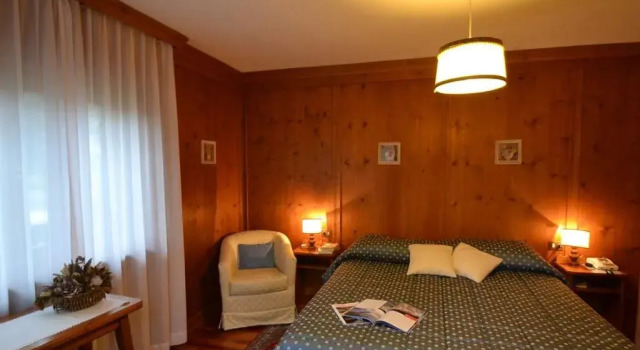 Hotel Villa Nevada, Book Hotel Cortina dʼAmpezzo Cadore