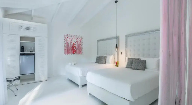 Gigi Brown Beachfront Santa Teresa, Забронировать Отель Отели Кармен 5 звезд, 5*