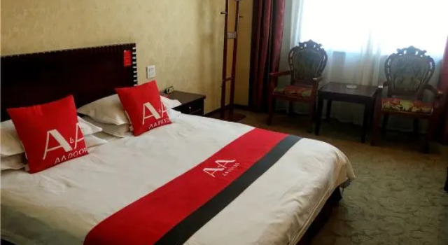 OYO huzhou jintian hotel, Забронировать Отель Хучжоу Чжэцзян