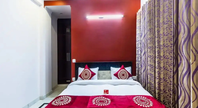 OYO 4228 Heritage Regency