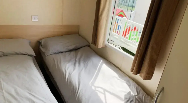 Beautiful 3-bedroom Caravan at Mersea Island, Забронировать Отель Отели Англии с бассейном, Бассейн