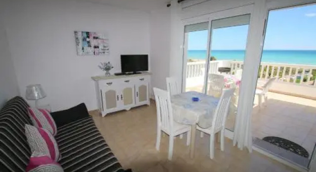Casa Carmen 5, Забронировать Отель Отели Монроч-дел-Камп с парковкой, рядом с Cala dels Vienesos, Парковка