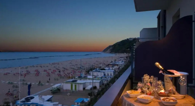 Двухместный номер Standard с видом на море Hotel Cavalluccio Marino