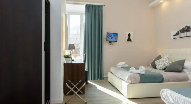 Номер Comfort Domus Angioina