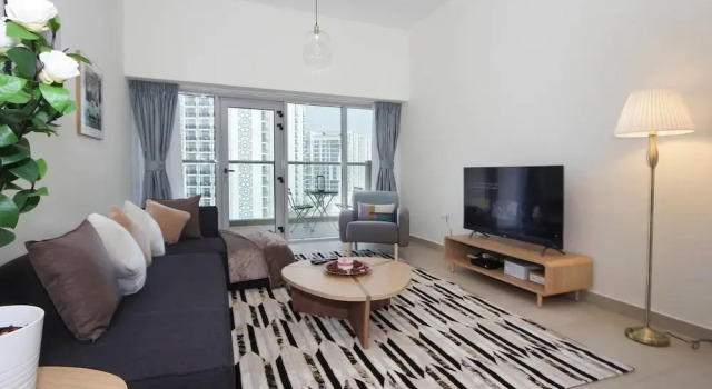 Amazing Shaista 1 Bhk Apartment, Забронировать Апартаменты/квартира Отели Дубая Инвестмент Парка с бассейном, Бассейн