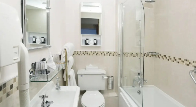 Номер Classic Wynns Hotel