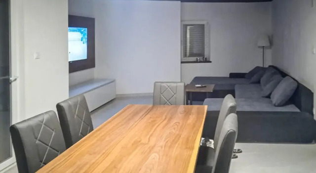 Awesome Apartment in Povlja With 2 Bedrooms and Wifi