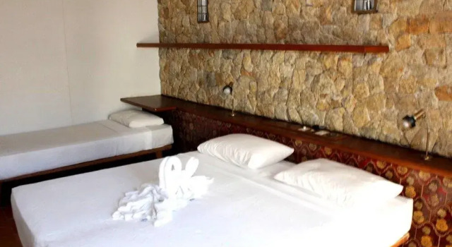 Enseada Palace Hotel