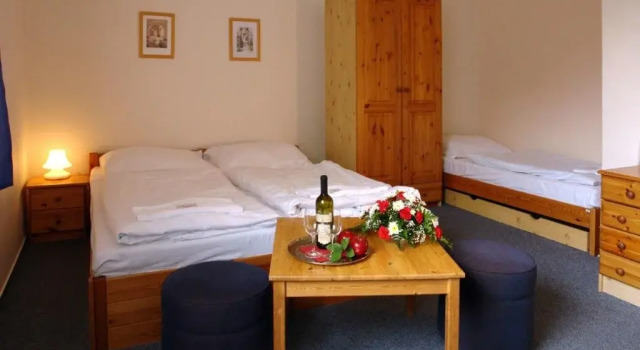 Hotel Galik, Забронировать Отель Велке Карловице Beskids, рядом с Lanterna