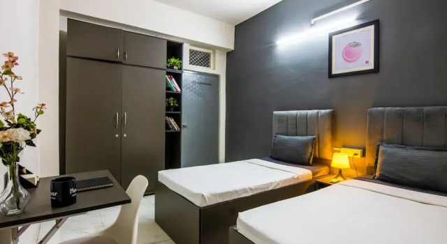 Студия Housr Q City Hyderabad Near US Consulate