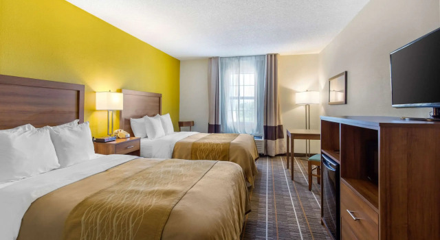 Четырёхместный номер Standard Quality Inn Stephens City-Winchester South