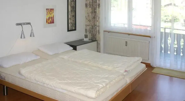Fewo Lang, Book Hotel Hoteller i Churwalden med parkering, Parkering