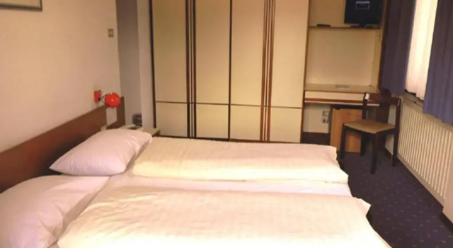 Двухместный номер Standard с балконом Hotel Bologna