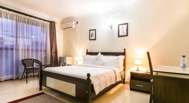 Deluxe double chambre avec balcon et Vue sur la ville Maries Royale Hotel