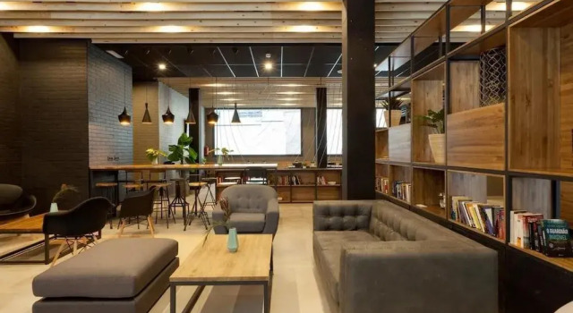 Xior The Lofttown Student Housing, Забронировать Отель Отели Барселоны с парковкой, рядом с Оспиталь Клиник, Парковка