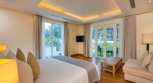 Вилла с 4 комнатами Andaman Pool Villas, Maikhao Beach Phuket