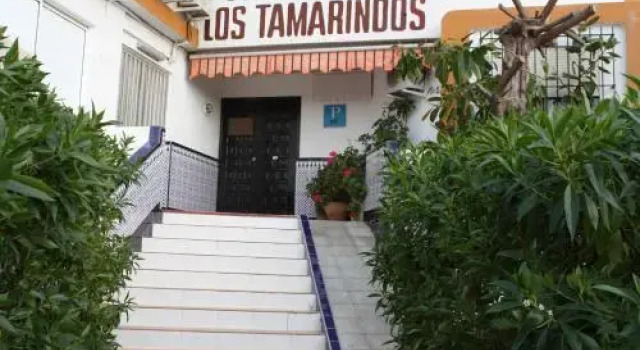 Hostal Tamarindos, Забронировать Отель Маталасканьяс Doñana National Park, рядом с Гольф-клуб «Дунас-де-Доньяна»