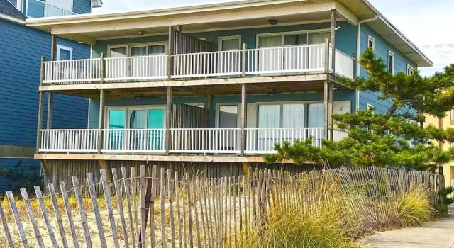 Sunstar 3 2 Br condo by RedAwning, Rezerwuj Hotel Midtown 