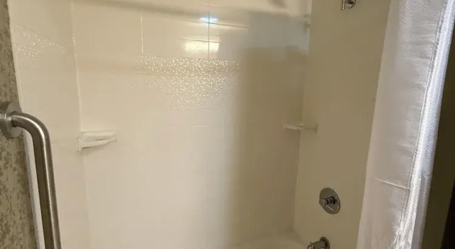 Четырёхместный номер Standard Plymouth Bay Inn