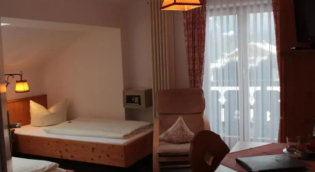 Двухместный номер Standard с видом на горы Haus Florian