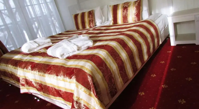 Семейная студия с видом на город Art Hotel