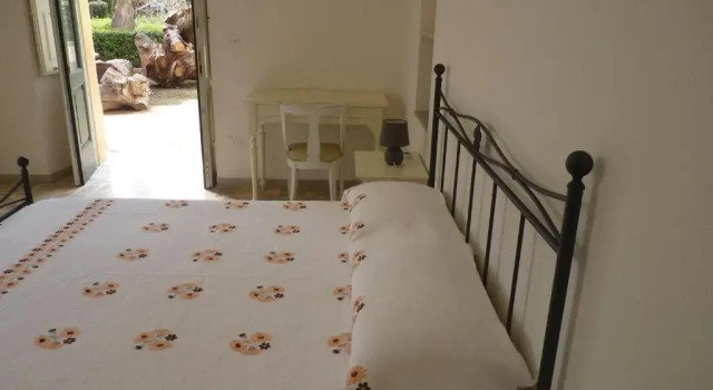 Appartamento 2 camere con vista sul giardino Donna Bianca B&B