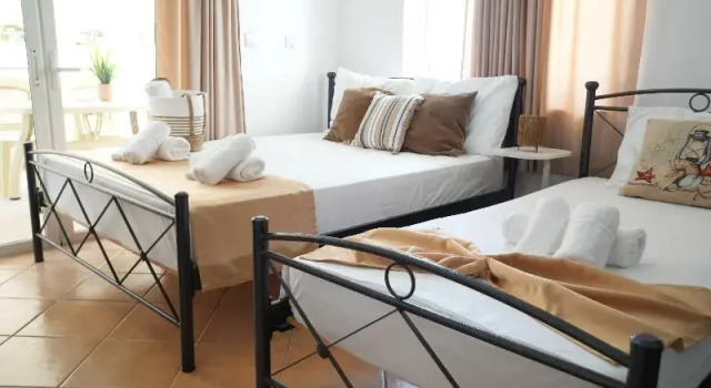 Номер Standard Saranda Waterside Apartments