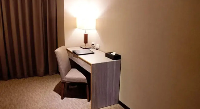 Четырёхместный номер Standard Holiday Inn Taoyuan Airport by IHG