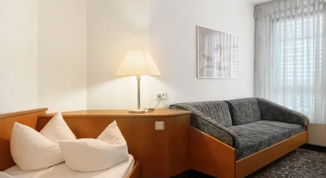Номер Standard Alfa Hotel