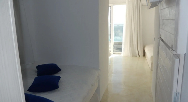 Villa Ilias Caldera Hotel
