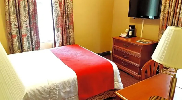 Двухместный номер Standard Hotel Newton